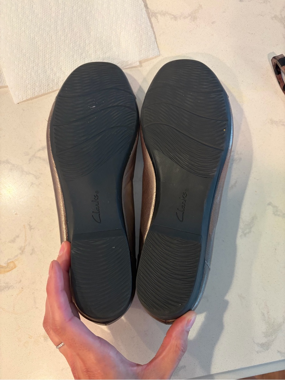 Clarks Bronze Metallic Slip-On Ballet Flats with Bow Trim, 8 1/2M - Picture 4 of 4